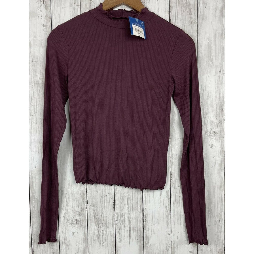 NWT Arizona Jean Co. Women’s Size M Cropped Long Sleeve Red Blouse Top Shirt
